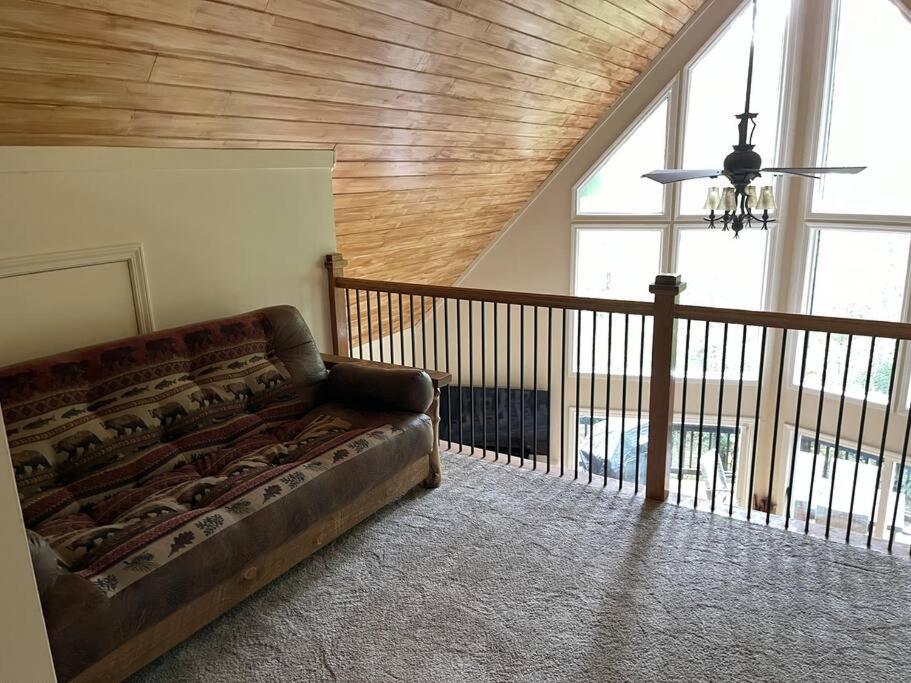 Helen, Ga Bear Paw Haus Holiday home *